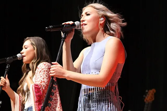 Maddie and Tae